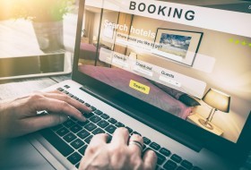 Booking hotel travel