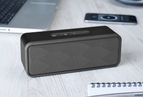 Wireless home speaker