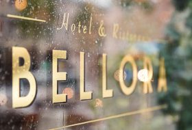 Hotel Bellora Sign